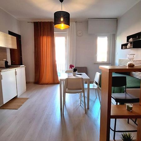 Casa XXI Aprile Apartamento Isola delle Femmine Exterior foto