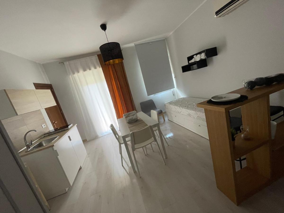 Casa XXI Aprile Apartamento Isola delle Femmine Exterior foto